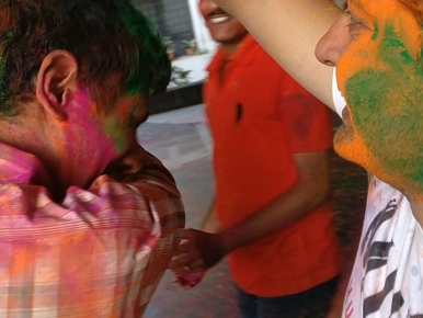 holi-2017-2
